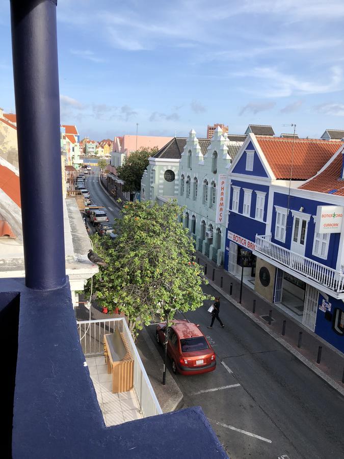 Curacao Suites Hotel 빌렘스타트 외부 사진